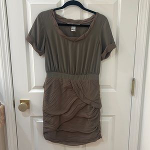 Diane Von Furstenberg Dress - Size 6